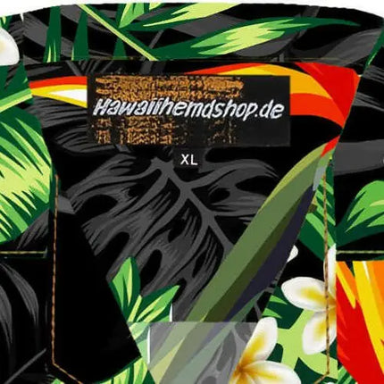 Kurzarmhemd mit Label, tropischer Palmen- und Blumenprint auf dunklem Hintergrund