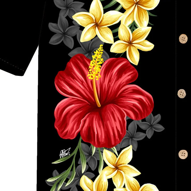 Ausschnitt: schwarzes Hemd mit gelben Blüten und roter Hibiskus-Design-Applikation