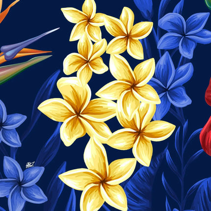 Close-up van bloemenmotief op blauwe stof met gele en blauwe bloemen