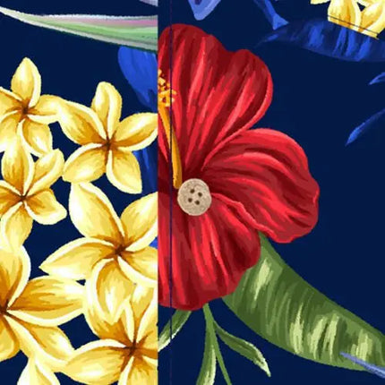 Detail: rode bloem en gele bloemen bij de knoopsluiting