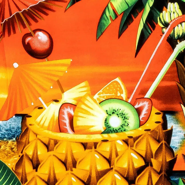 Nahaufnahme: orangefarbenes Muster mit Getränken, Früchten und tropischen Blättern