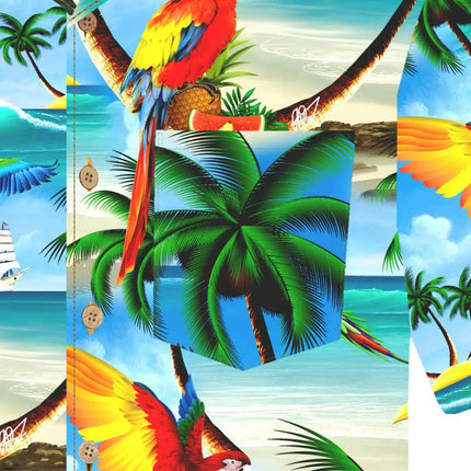 Kurzarmhemd-Detail mit Papageien- und Palmenmotiv, tropischer Strandlandschaft