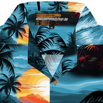Blaues Herren Hemd mit Strand und Palmen, Detailaufnahme 09